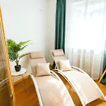 The Big Muenster Fuer Bis Zu 12, Whirlpool, Sauna, Zentral, Tischfussball, Balkon, Gasgrill * Ulm