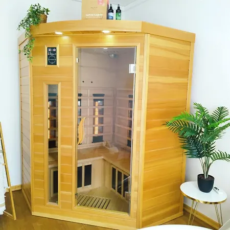 The Big Muenster Fuer Bis Zu 12, Whirlpool, Sauna, Zentral, Tischfussball, Balkon, Gasgrill Appartement