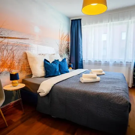 The Big Muenster Fuer Bis Zu 12, Whirlpool, Sauna, Zentral, Tischfussball, Balkon, Gasgrill Апартаменты Ульм