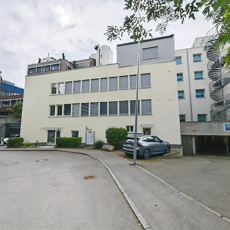 Appartement The Big Muenster Fuer Bis Zu 12, Whirlpool, Sauna, Zentral, Tischfussball, Balkon, Gasgrill