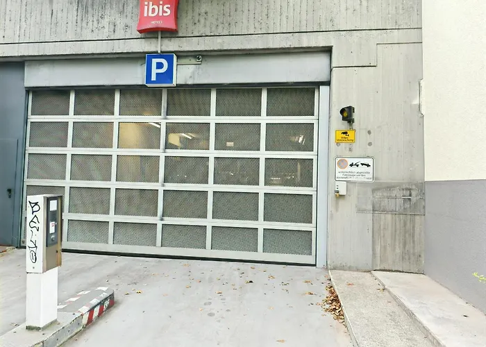 דירה The Big Muenster Fuer Bis Zu 12, Whirlpool, Sauna, Zentral, Tischfussball, Balkon, Gasgrill אולם